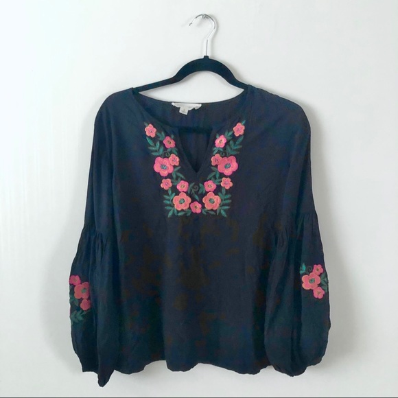 Anthropologie Tops - Anthro Luna Moon bell sleeve embroidered top S